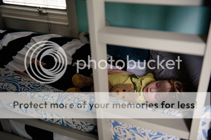 photo bed-33_zpse798a3c4.jpg