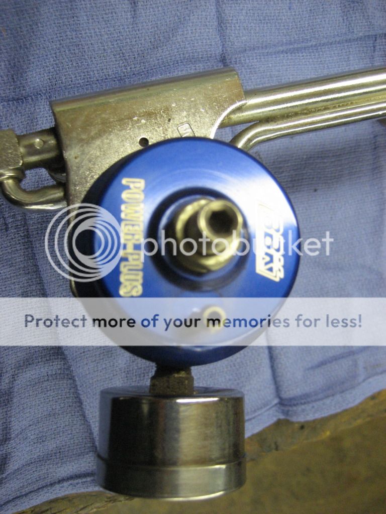 BBK adjustable fuel pressure regulator with gauge Pirate 4x4